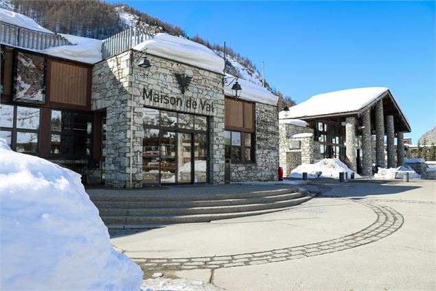 Médiathèque_Val-d'Isère - Esther Vittot