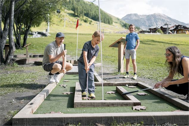 Mini golf_Val-d'Isère - Tristan Shu