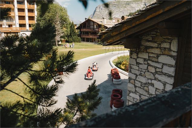 Circuit de voitures pour petits vue du haut - Yann ALLEGRE