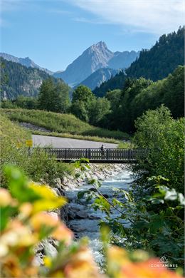 Randonnée "pour tous" : 3 - Des Loyers au Parc Nordique en passant par le Lay - Les Contamines Touri