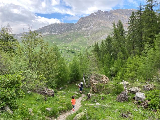 Balade à la Roche Bernard depuis Bonnenuit - Alice Niquet / Valloire Tourisme