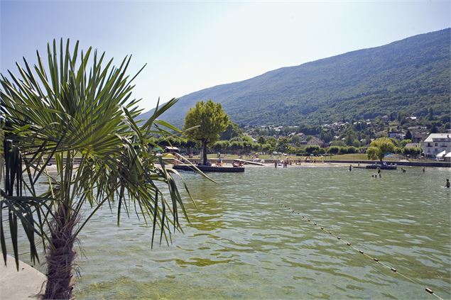 Plage du Bourget-du-Lac - E-Com-Photos.eu / C. Baudot