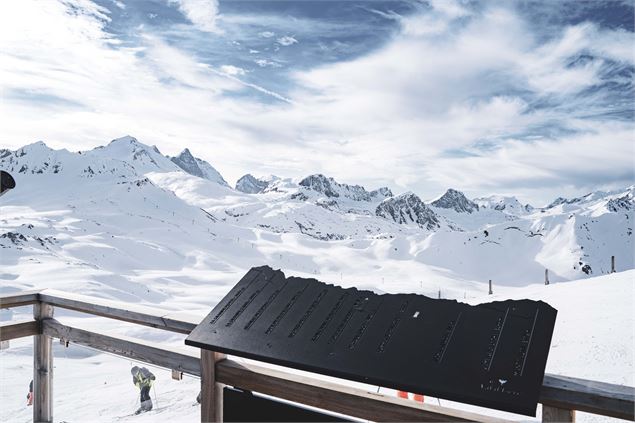 Terrasse de Bellevarde - Val d'Isère Téléphériques / Maxime Bouclier