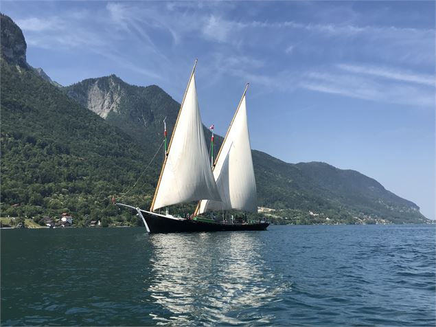 Barque La Savoie - Mémoire du Léman