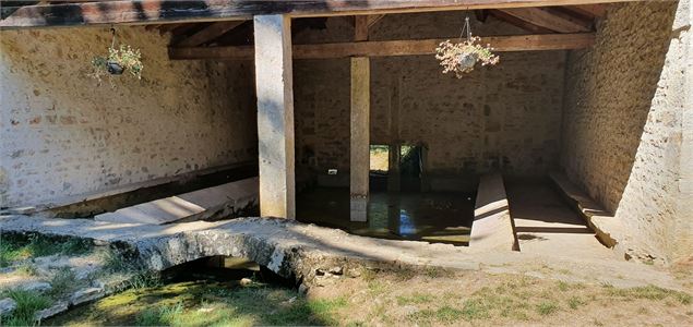 Lavoir et source du Jugnon - Jasseron - scalland