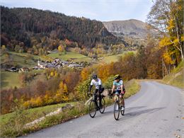 Enchainement fort dénivelé - itinéraire cyclo_Annecy - Tristan Shu - Annecy Mountains