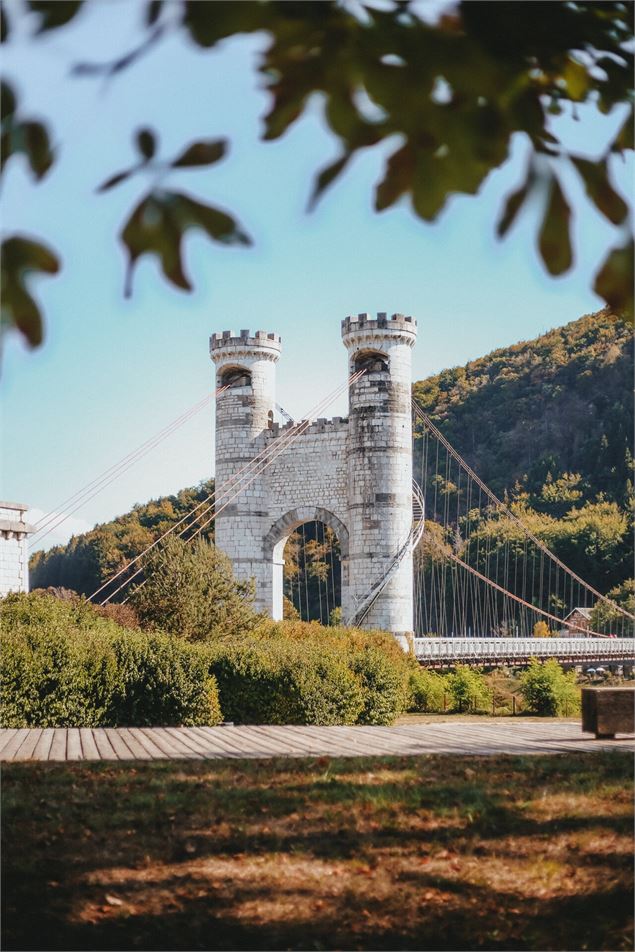 Pont_de_la_Caille_(Pont_Charles-Albert) - OT_Monts_du_Genevois_-_A.Modylevskaia