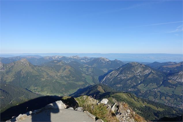 Au sommet du Mont de Grange - Caroline Pierron