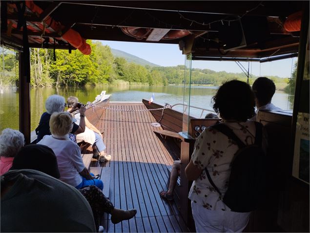 Croisière animée avec passage écluse - HRT