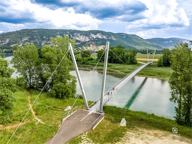 Passerelle sur le Rhône_La Balme - Thomas Garcia