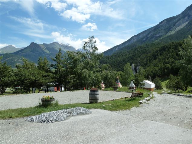 Terrain de pétanque à Sollières - Office de tourisme de Haute Maurienne Vanoise