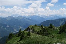 Pointe d'Ireuse - monts du Chablais - Victor Demilly / Vallée d'Aulps Tourisme