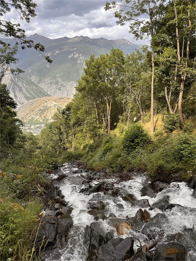 Le tour des hameaux_Saint-Michel-de-Maurienne - Chloé LAMBERT