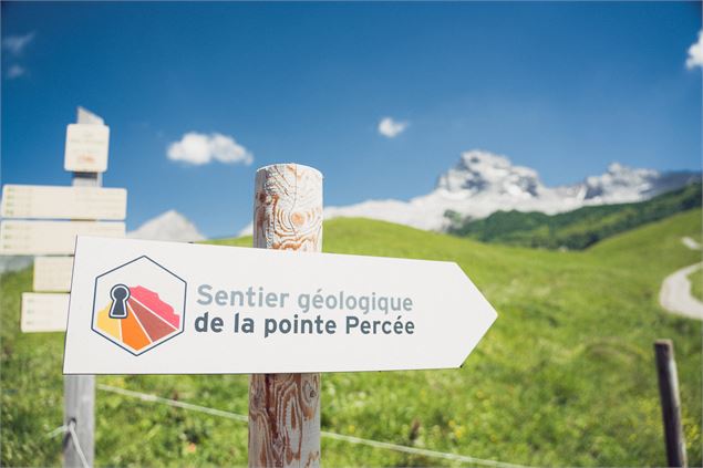 Sentier géologique de la pointe Percée_Le Grand-Bornand - G. Cobret - Le Grand-Bornand Tourisme