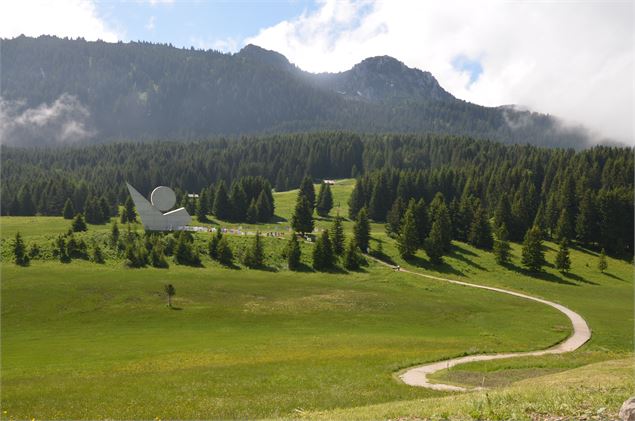 Parcours expert : Traversée du plateau des Glières_La Giettaz - Office de Tourisme du Val d'Arly
