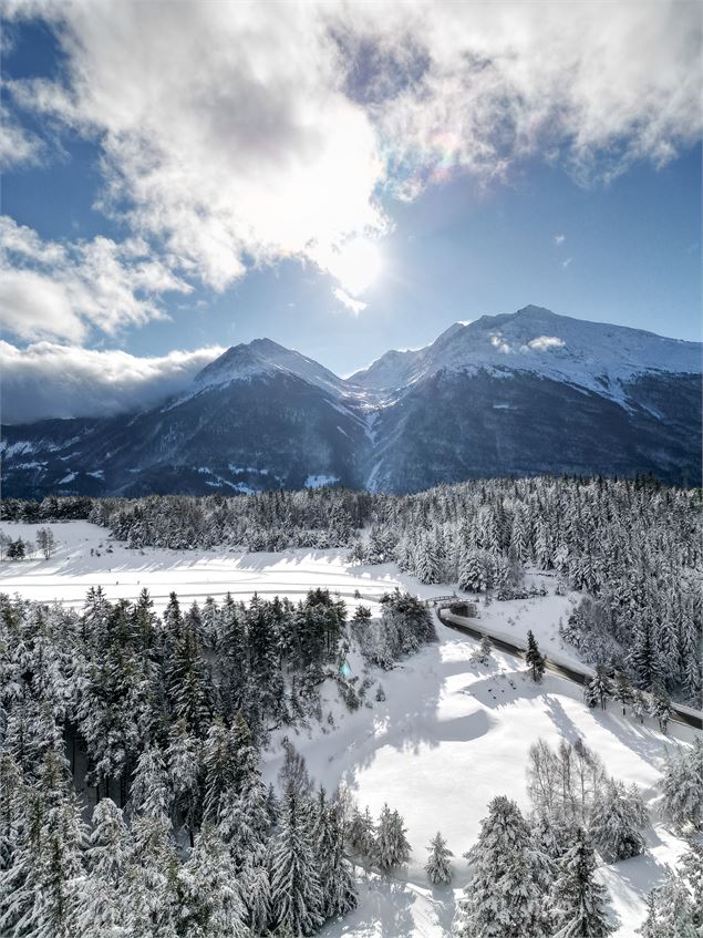 Vue aérienne de Val Cenis Sardières sous la neige - OTHMV