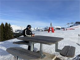 Aire de pique-nique sur les pistes de Morillon_Morillon - HGT