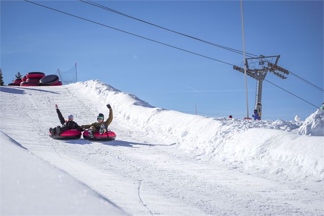 Piste de luge Snowtubing_Le Grand-Bornand - Gabin Cobret