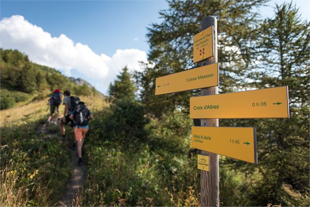 Tour des Aiguilles d'Arves : Albanne - Albiez le Jeune_Montricher-Albanne - Alban Pernet