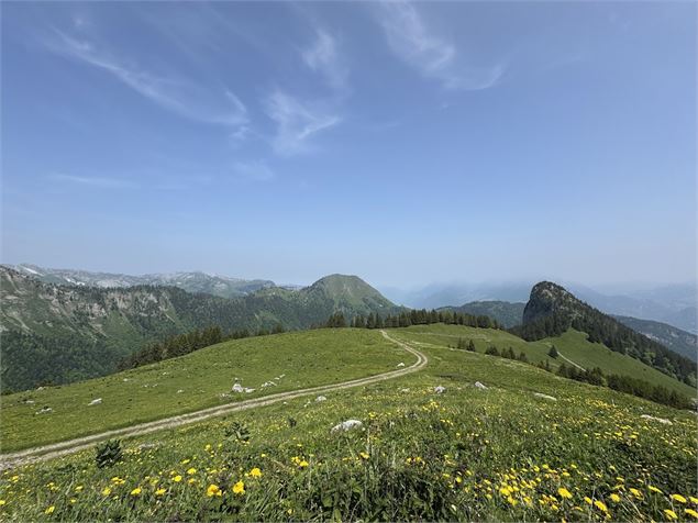 Randonnée pédestre : Boucle d'Orgeval_Faverges-Seythenex - PKOTSLA