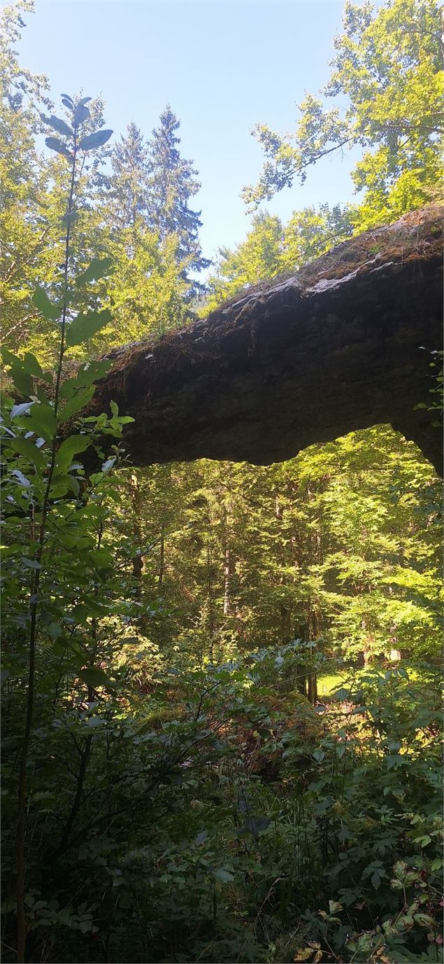 Le Pont Naturel - ©Jthevenard