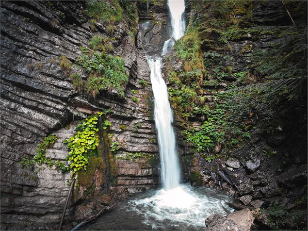La cascade de Nant Burgeat_Manigod - OT Manigod