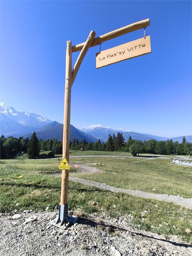 Descente Pas'sy ViTTe_Passy