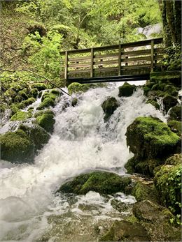 Balade à la cascade de Nanceau_Lathuile - OTSLA