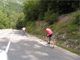 Montée Les Carroz au Col de Pierre Carrée