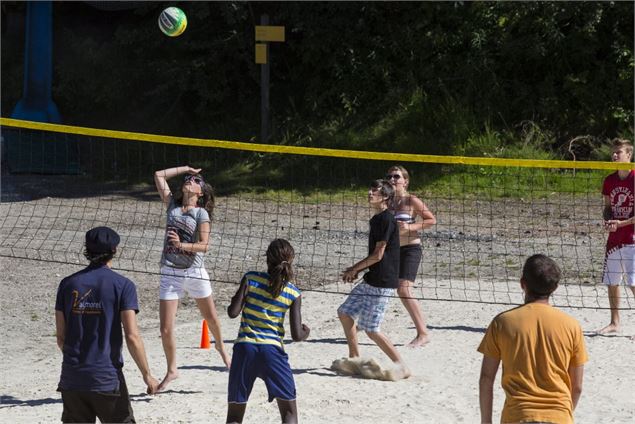 Terrain de beach volley