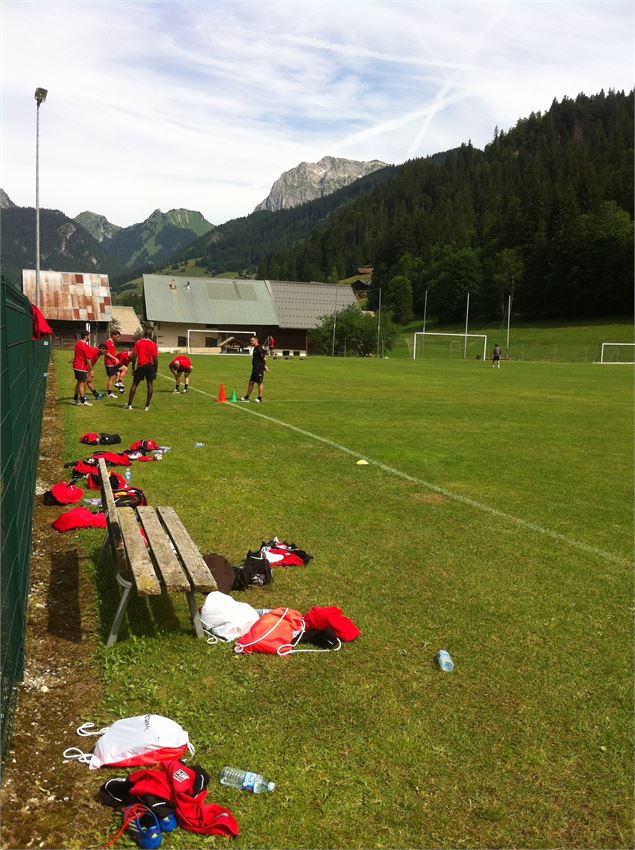 Stage de foot au centre sportif Sous le Saix - 2CVA