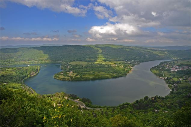 Belvédère des Roches, vue sur l'île Chambod - JF Basset