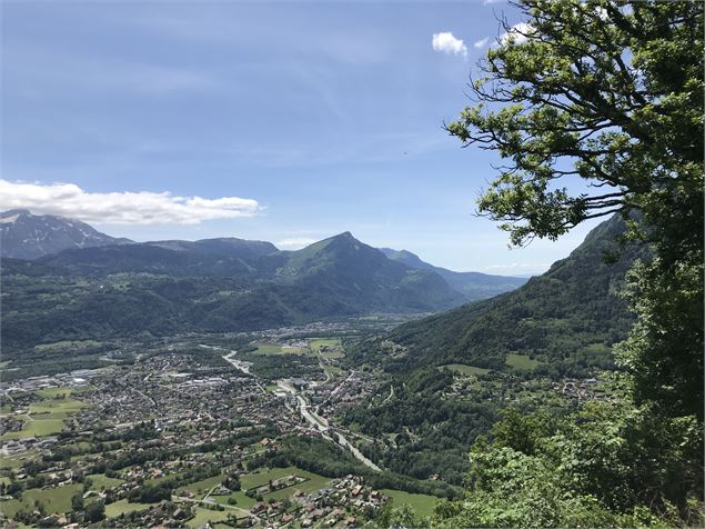 Vue sur la Vallée de l'Arve - Praz de Lys Sommand Tourisme