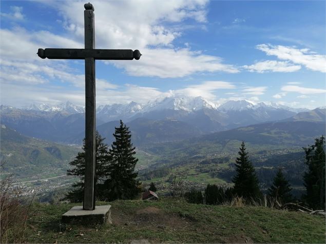 Croix de Tête Noire - © Cordon Tourisme