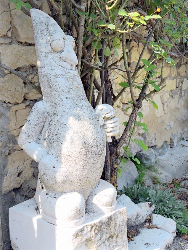 Sculpture à Vongnes - Emmanuelle Bebi - Belley Bugey Sud Tourisme