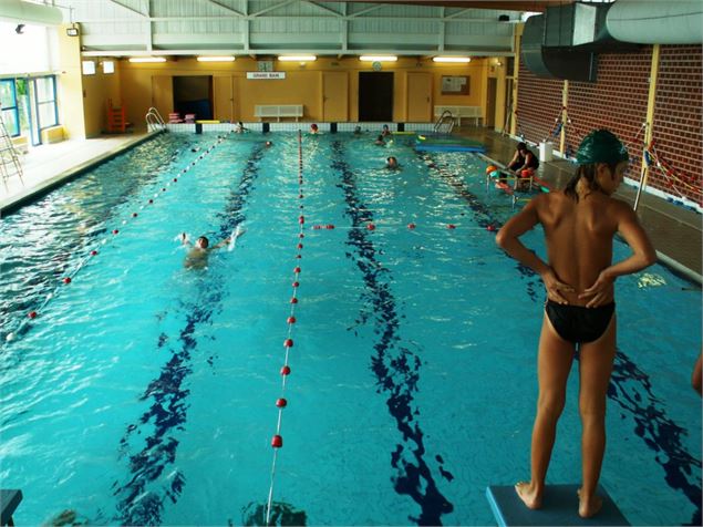 Piscine couverte à Trévoux - CCDSV