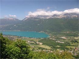 Vue depuis l'Oratoire d'Entevernes - Lac Annecy Tourisme