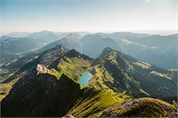 Le Lac de Lessy_Le Grand-Bornand - M. Dubost - Le Grand-Bornand Tourisme