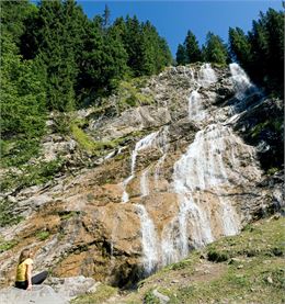 Cascade des Brochaux - Yvan Tisseyre/OT Vallée d'Aulps