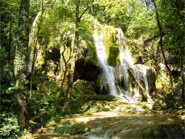 Cascade de Clairefontaine - Virieu le Grand - OTBSGC