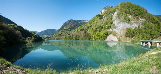 Lac et barrage du Jotty - Yvan Tisseyre/OT Vallée d'Aulps