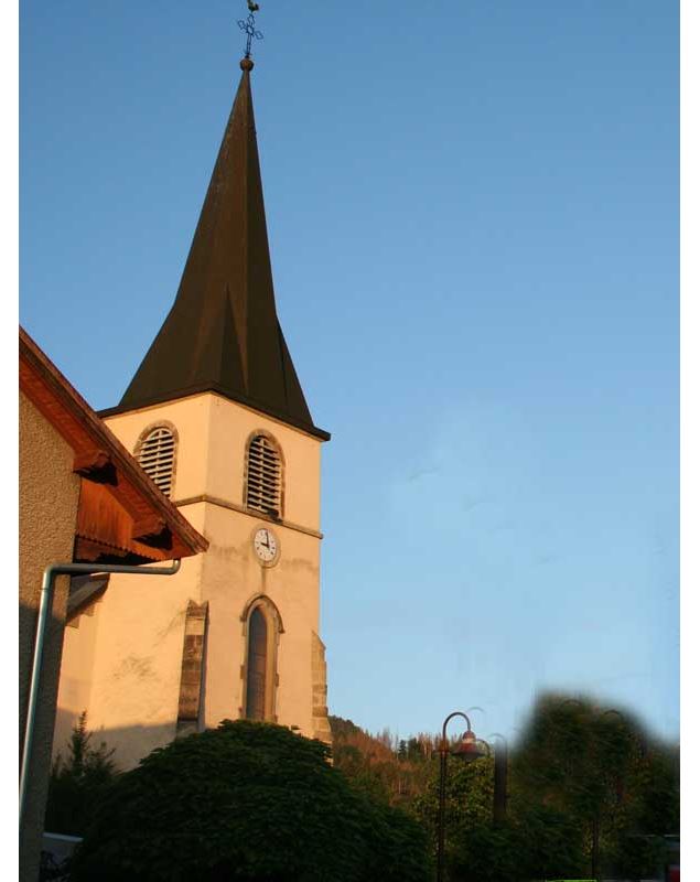 LUCINGES église - Soulat JL