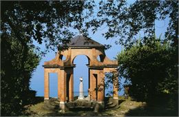 Monument votif Anna De Noailles