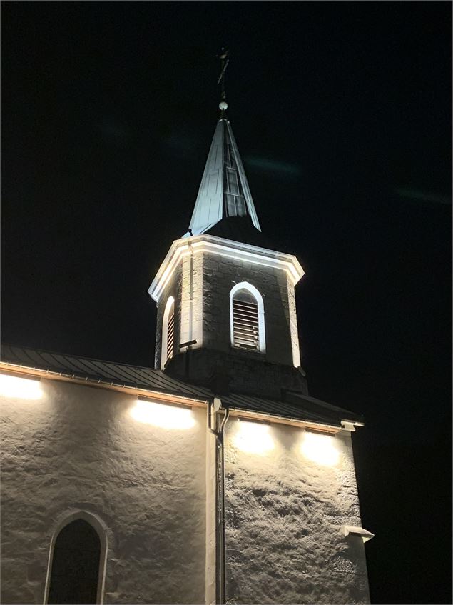 Le clocher éclairé - @Anne Legrand