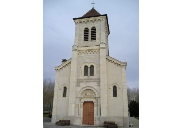 Eglise de Versailleux - OT centre dombes et Canton de Chalamont