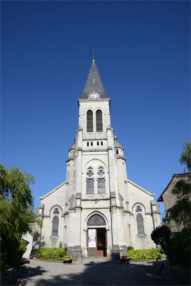 Eglise Saint-Martin - Poncin - JF BASSET