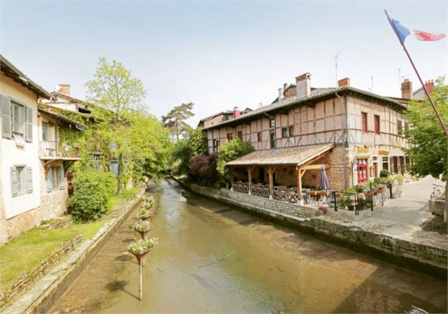 Châtillon-sur-Chalaronne, cité médiévale de caractère