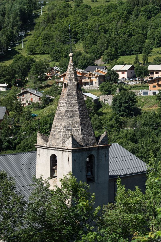 Clocher de l'église de Valmeinier Villages - Office de tourisme de Valmeinier - Alban Pernet