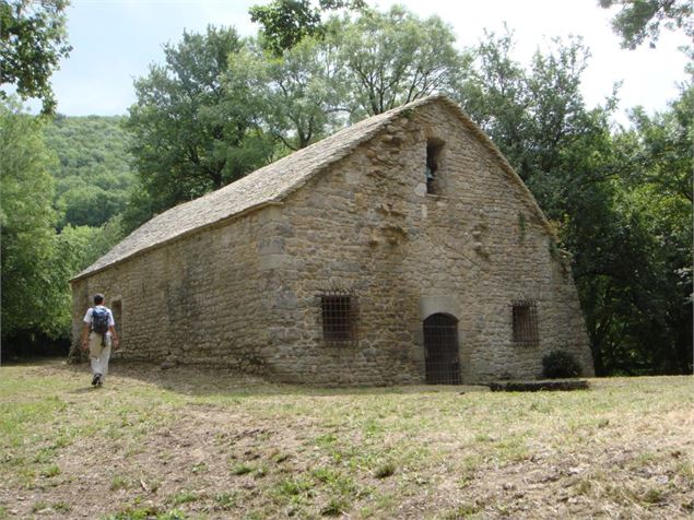 Château et chapelle de Montfort