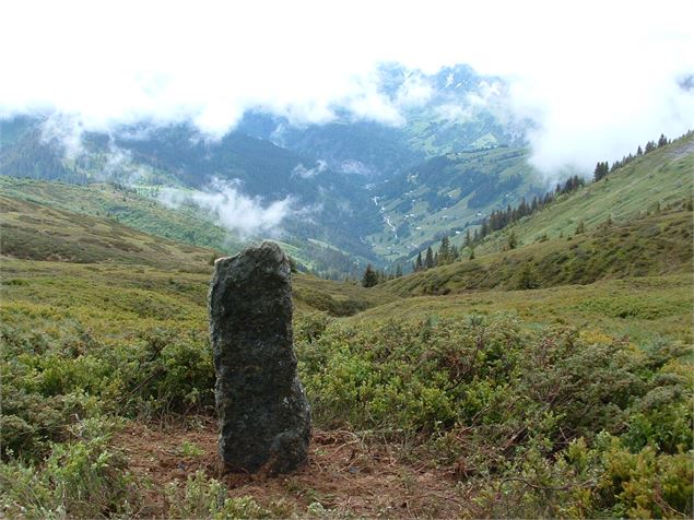 Borne romaine de l'Avenaz - Association la Giettaz et son patrimoine